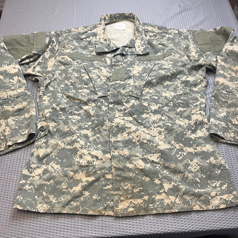 US Army ACU Digital Camouflage Combat Uniform Jacket Men Medium Long